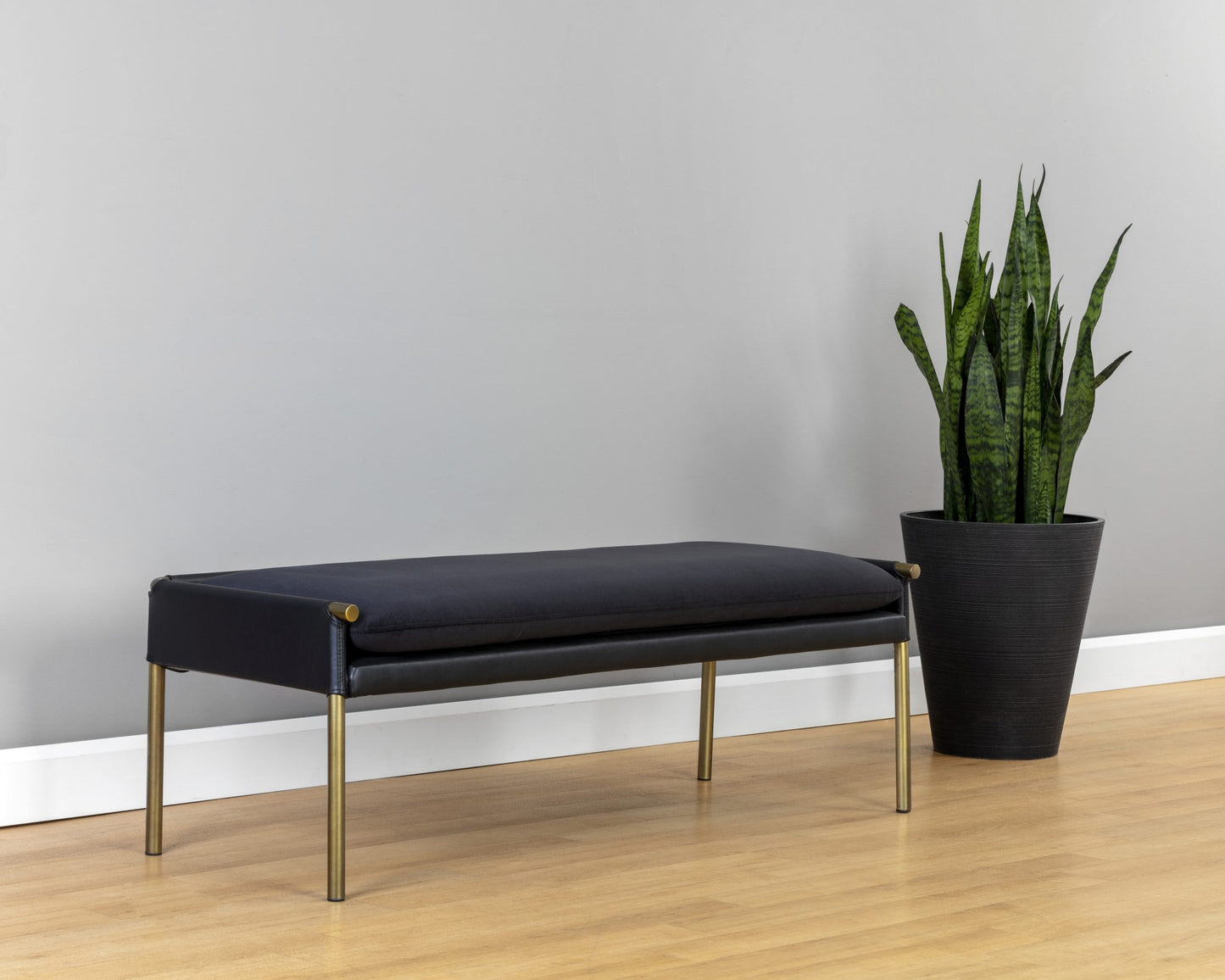 Bellevue Bench - Abbington Black / Bravo Black