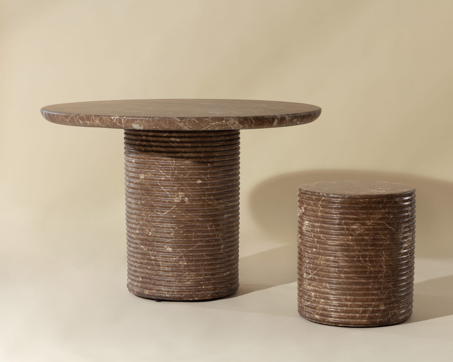 Riva Dining Table - Marble Look - Mocha - 43"