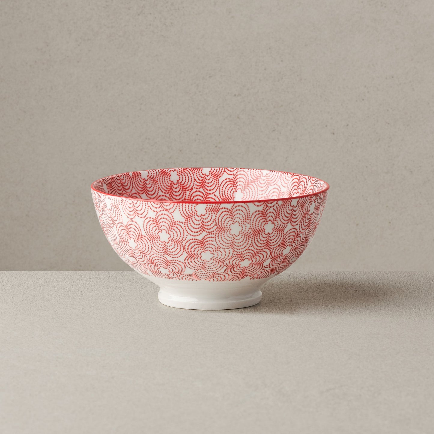 Kiri Porcelain 22 oz. 6 Inch Diameter Bowl - Red with Red Trim