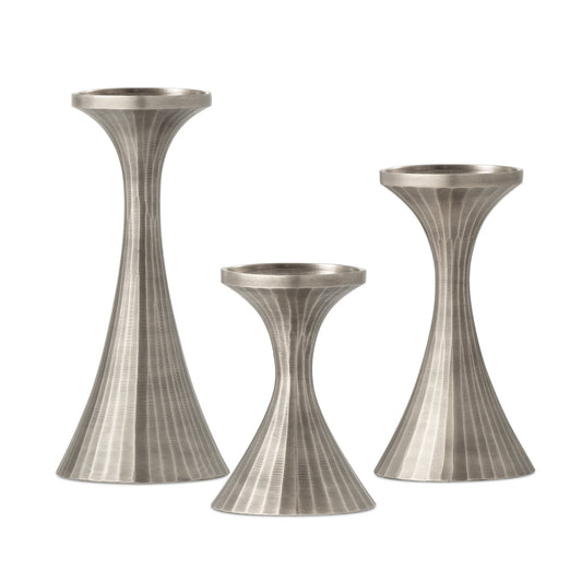 Tomar Antique Pewter Ribbed 3 Piece Pillar Candle Holder Set