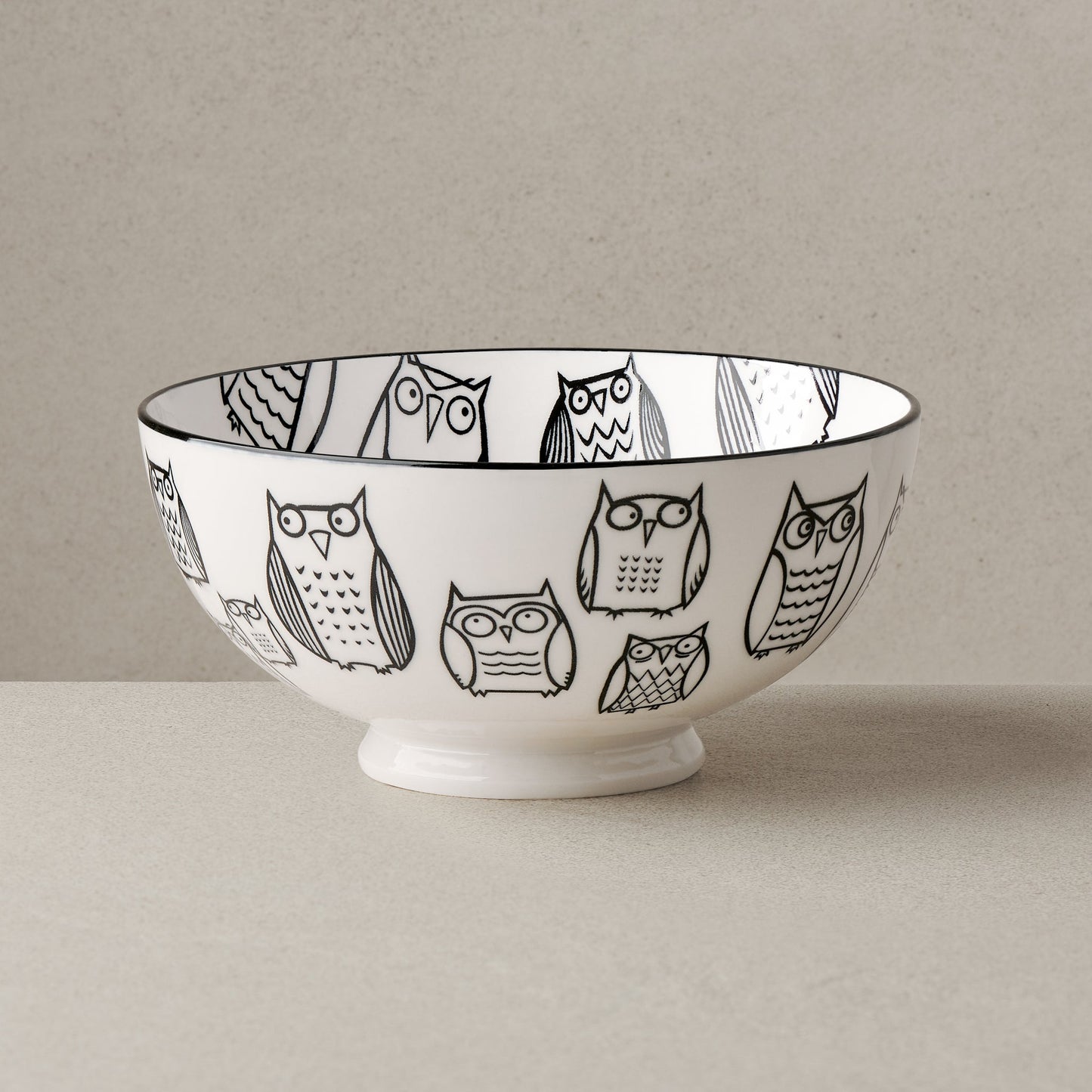 Kiri Porcelain 56 oz 8 Inch Diameter Bowl - Owl Outline