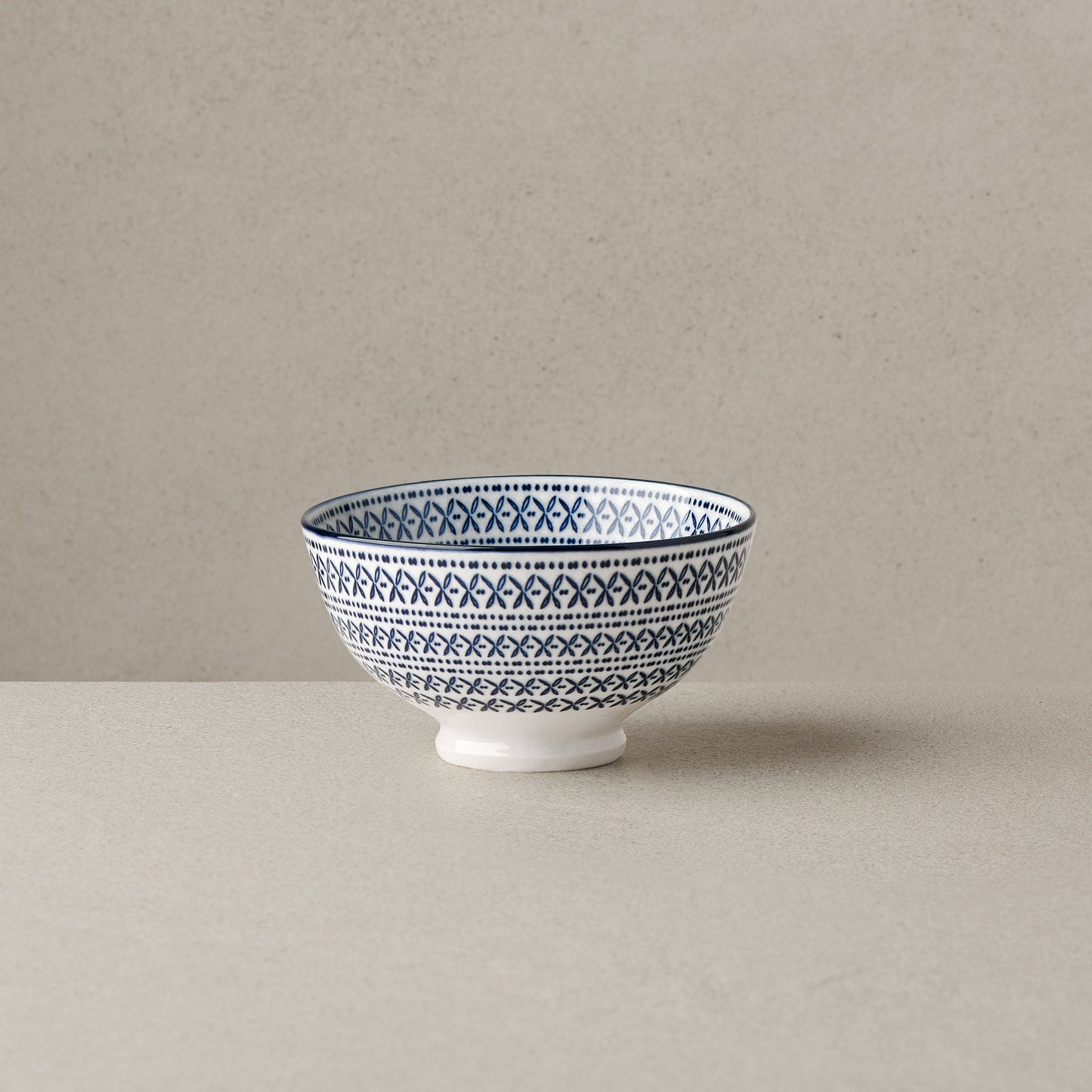 Kiri Porcelain 8 oz. 4.5 Inch Diameter Bowl - Blue Stitch