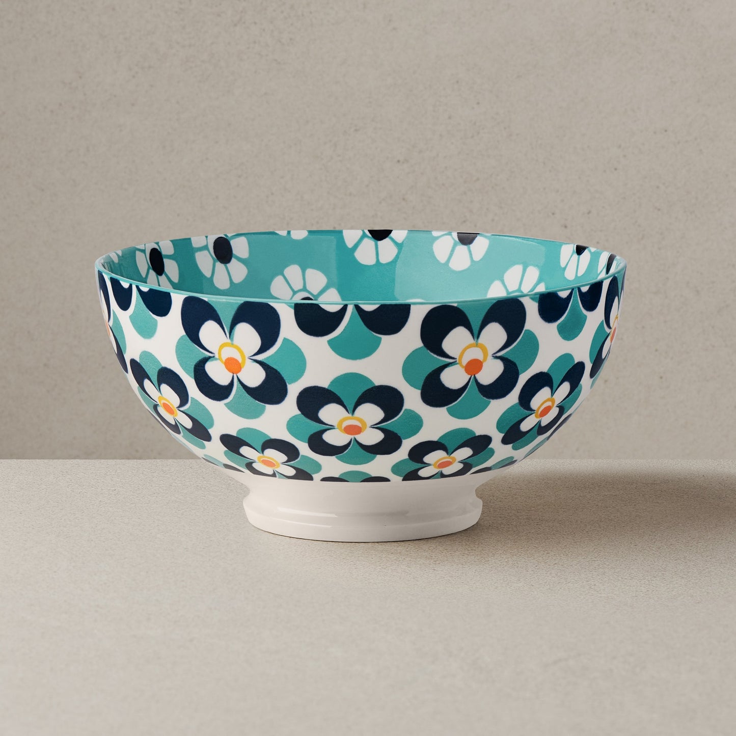 Kiri Porcelain 56 oz 8 Inch Dimeter Bowl - Teal & Blue Daisy