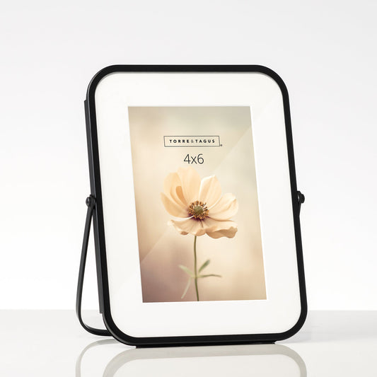 Aura Metal Curved Trim 4x6 Inch Matte Photo Frame - Black