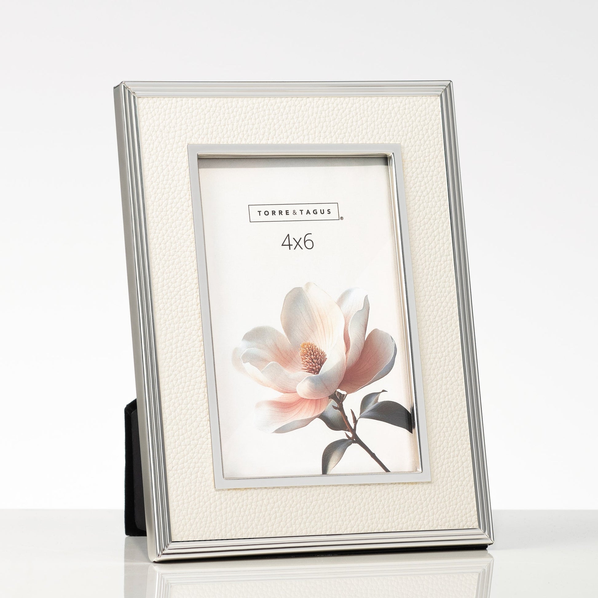 Tavis 4X6 Silver Trim Cream Vegan Leather Photo Frame